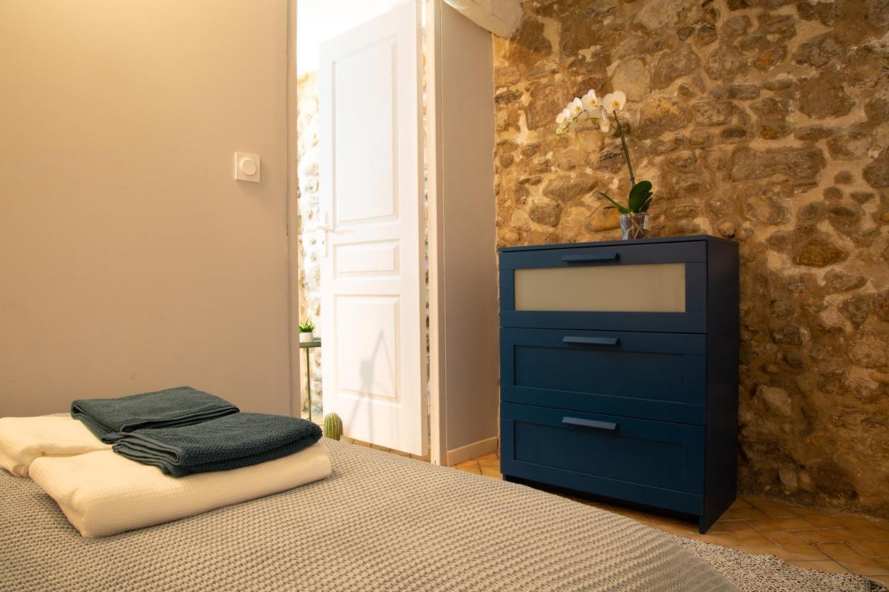 Petit Studio Secret - Coeur De Provence - 4 Personnes 沃尔 外观 照片